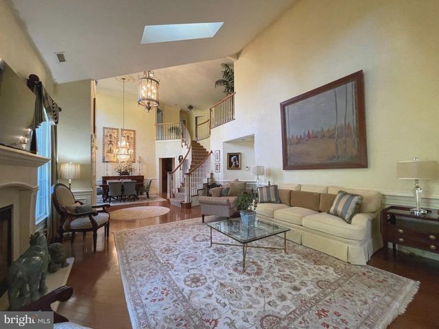 293 SYDNEY RD, Southampton, PA 18966