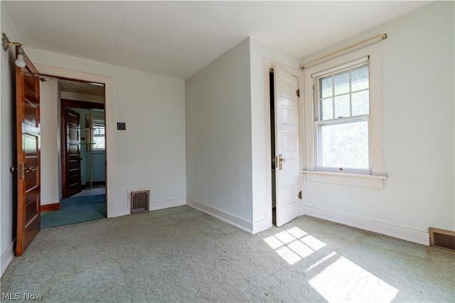 296 Kryder Avenue, Akron, OH 44305