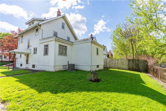 296 Kryder Avenue, Akron, OH 44305