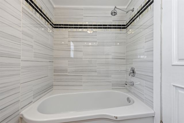 705 N Altamont St, Spokane, WA 99202