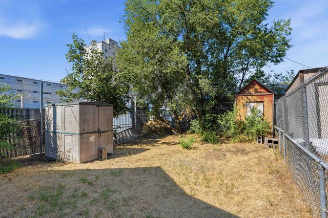 705 N Altamont St, Spokane, WA 99202