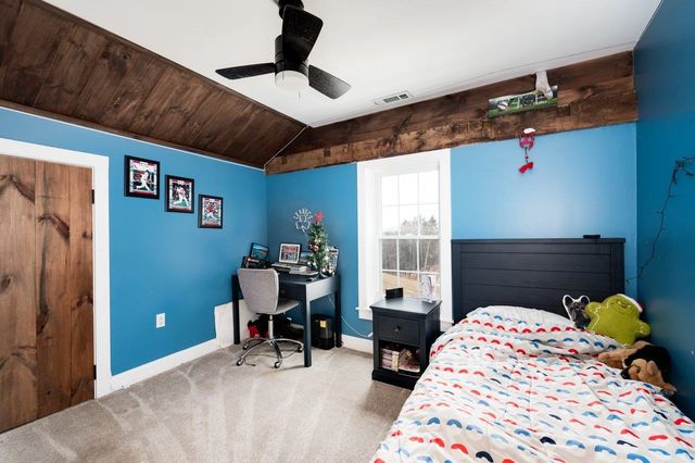 170 Nottingham Road, Deerfield, NH 03037