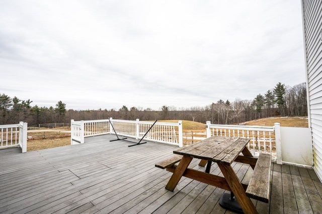 170 Nottingham Road, Deerfield, NH 03037