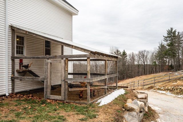 170 Nottingham Road, Deerfield, NH 03037