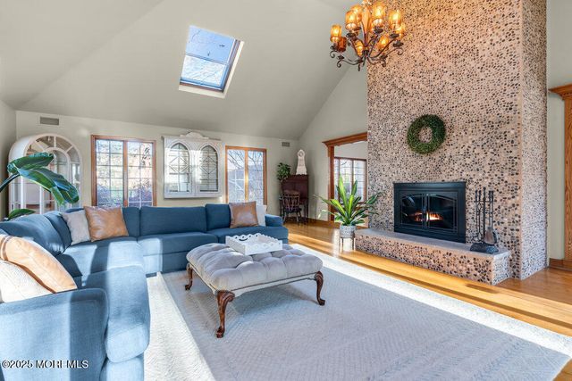 9 Lucas Lane, Millstone, NJ 08510