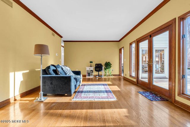 9 Lucas Lane, Millstone, NJ 08510