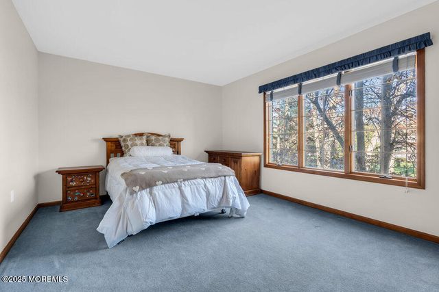 9 Lucas Lane, Millstone, NJ 08510