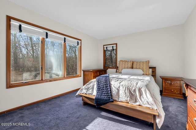 9 Lucas Lane, Millstone, NJ 08510