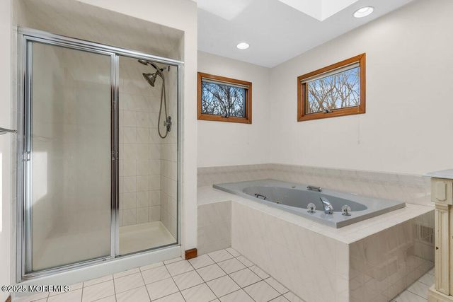 9 Lucas Lane, Millstone, NJ 08510