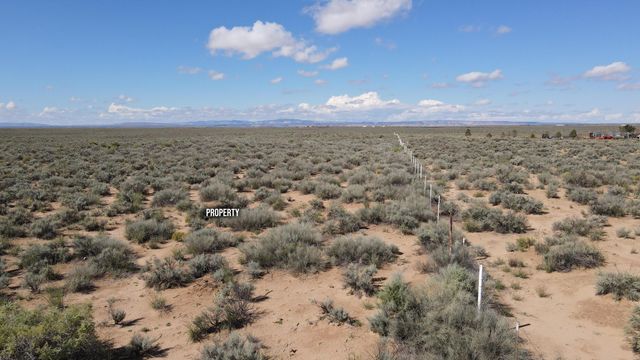 100 Olivas Road, Los Lunas, NM 87031