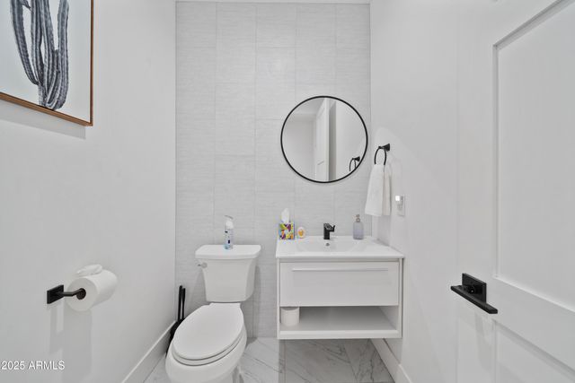 14002 N 67TH Place, Scottsdale, AZ 85254