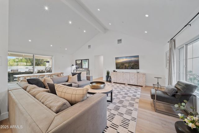 14002 N 67TH Place, Scottsdale, AZ 85254