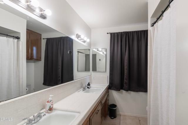 2804 Hempstead Lane, Bakersfield, CA 93309