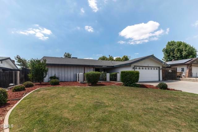 2804 Hempstead Lane, Bakersfield, CA 93309