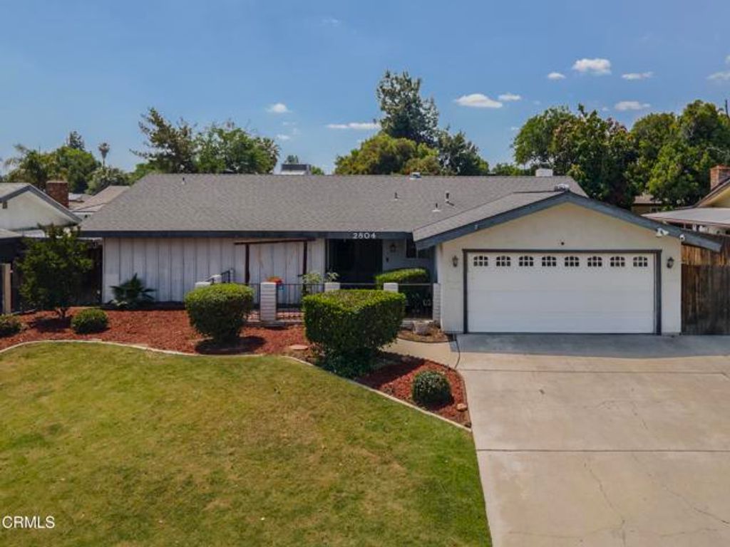 2804 Hempstead Lane, Bakersfield, CA 93309