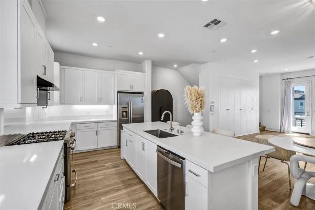 275 Sash, Irvine, CA 92618