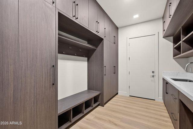 7615 N 22ND Place, Phoenix, AZ 85020