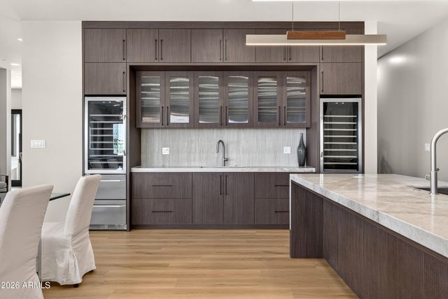 7615 N 22ND Place, Phoenix, AZ 85020