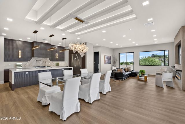 7615 N 22ND Place, Phoenix, AZ 85020