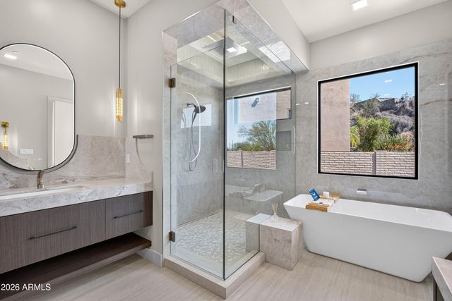 7615 N 22ND Place, Phoenix, AZ 85020