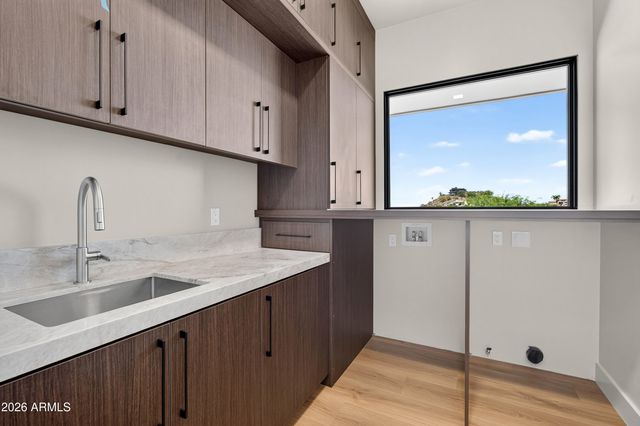 7615 N 22ND Place, Phoenix, AZ 85020