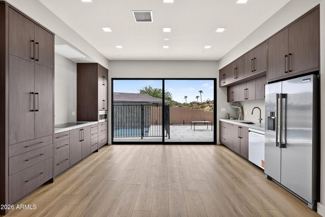 7615 N 22ND Place, Phoenix, AZ 85020