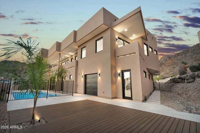7615 N 22ND Place, Phoenix, AZ 85020