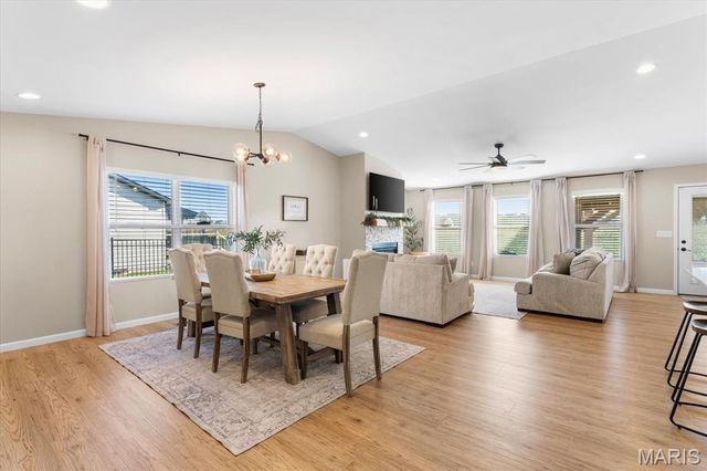 420 Foxtail Drive, Freeburg, IL 62243