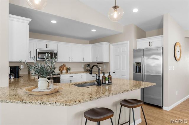 420 Foxtail Drive, Freeburg, IL 62243