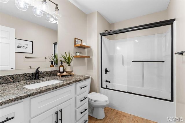 420 Foxtail Drive, Freeburg, IL 62243