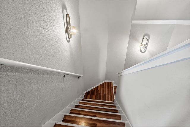 395 Worley Street, Huntsville, AR 72740