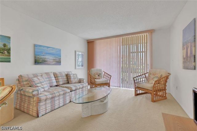 200 Forest Lakes BLVD 108, Naples, FL 34105