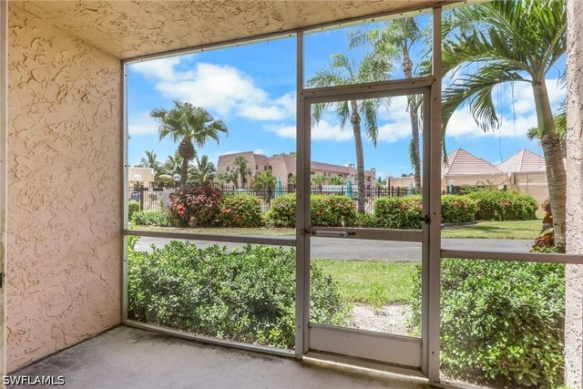 200 Forest Lakes BLVD 108, Naples, FL 34105