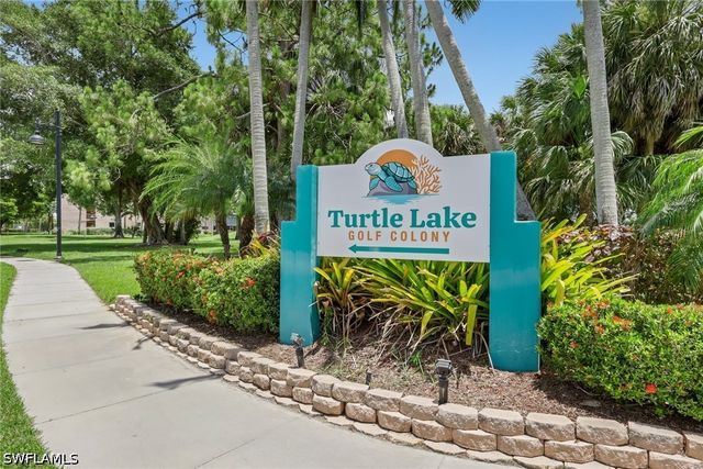200 Forest Lakes BLVD 108, Naples, FL 34105