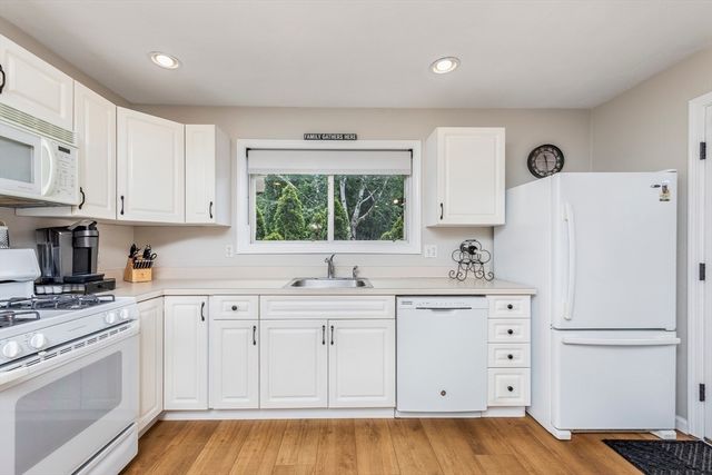 6 Good Hope Lane 159B, Salem, MA 01970