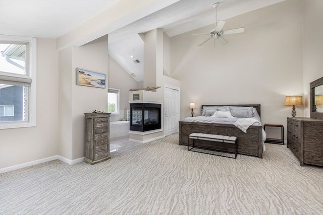 6 Good Hope Lane 159B, Salem, MA 01970