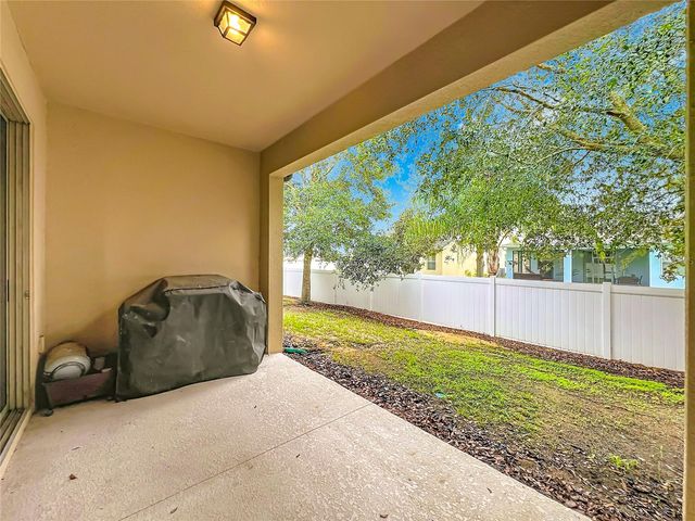 1084 PAVIA DRIVE, Apopka, FL 32703