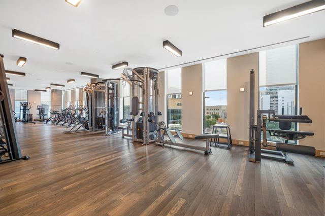 202 Nueces ST 1607, Austin, TX 78701