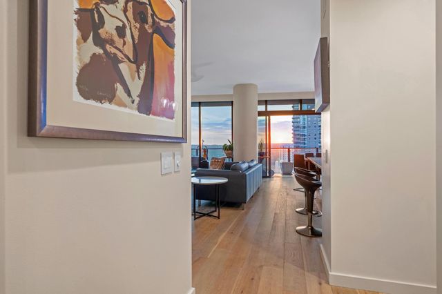 202 Nueces ST 1607, Austin, TX 78701