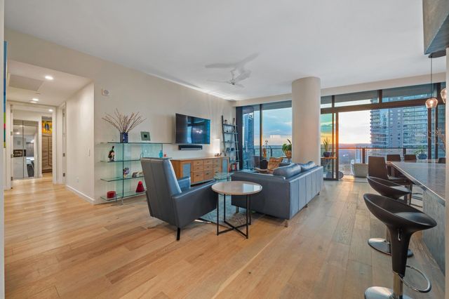 202 Nueces ST 1607, Austin, TX 78701