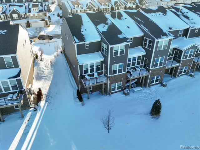 1434 Superior Drive, Milford, MI 48381