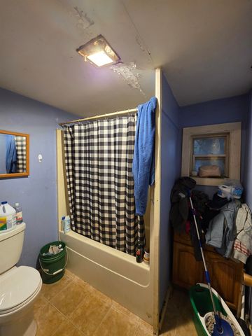 11 Foster Street, Barre City, VT 05641