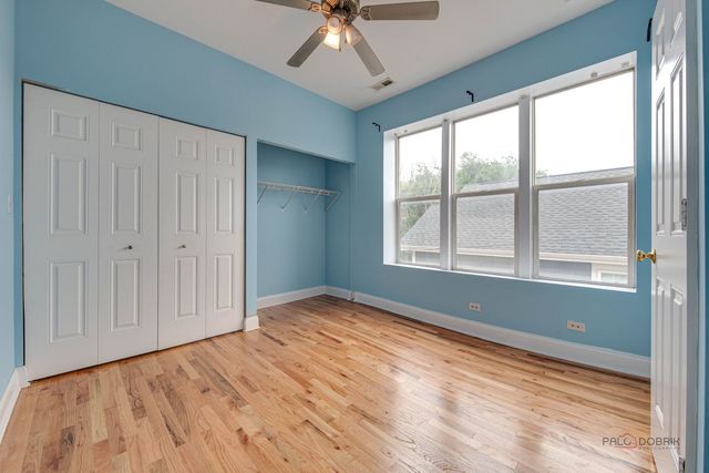 4348 N Sacramento Avenue 3, Chicago, IL 60618