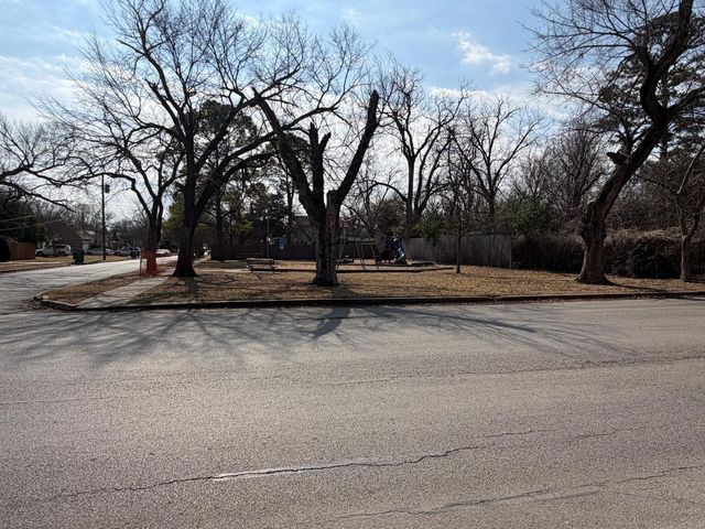 4501 Parrish Road, Haltom City, TX 76117