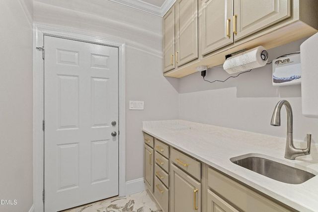 7243 Capulin Crest Drive, Apex, NC 27539