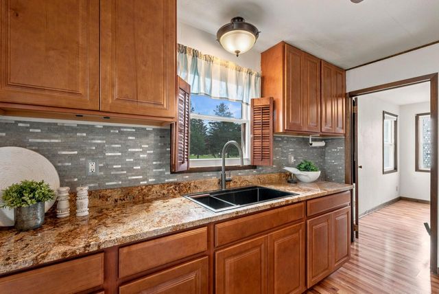 822 S 56th STREET, West Allis, WI 53214