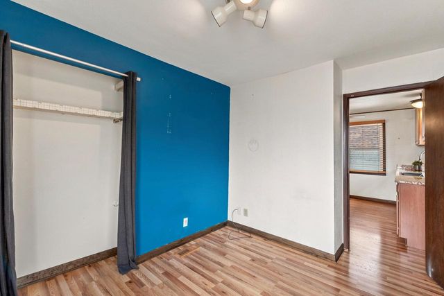 822 S 56th STREET, West Allis, WI 53214