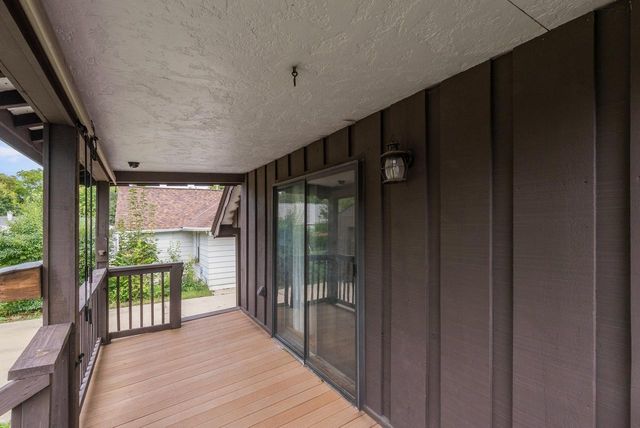 822 S 56th STREET, West Allis, WI 53214