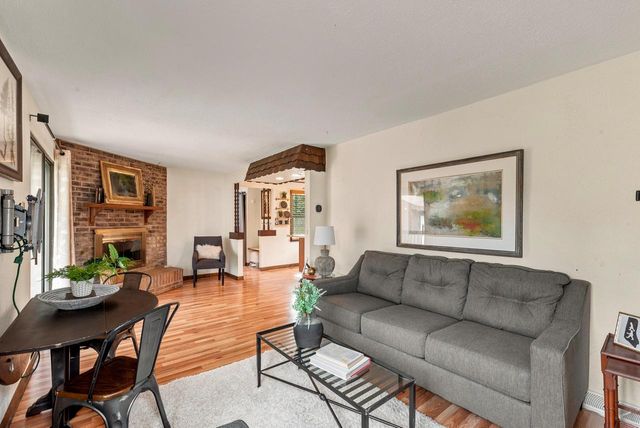 822 S 56th STREET, West Allis, WI 53214