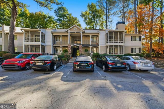 1015 Wingate Way, Atlanta, GA 30350